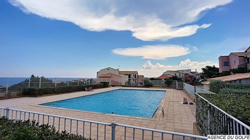 Appartement T3 Avec Terrasse Donnant Sur La Mer Sur Saint Pierre La Mer Екстер'єр фото